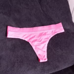 Victoria`s Secret Logo thong NEW